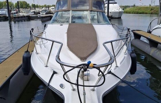 Maxum 2900 SCR