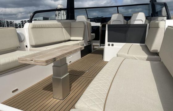 X-Yachts X-Power 33C