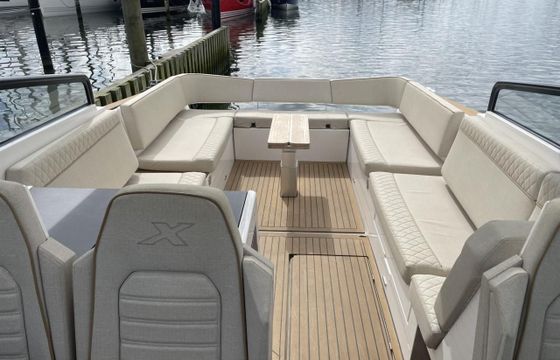 X-Yachts X-Power 33C