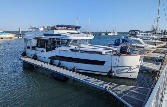 Delphia  Yachts 12 Flylounge