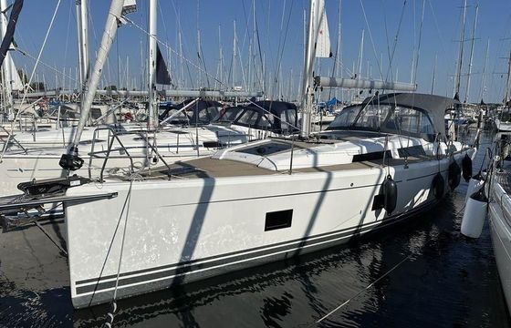 Hanse 418