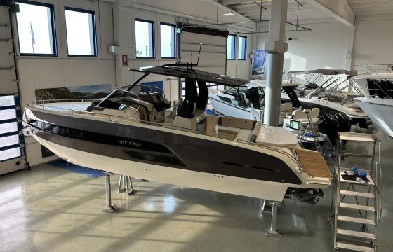 Invictus GT 320