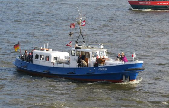 Polizeiboot OTTENSTREUER