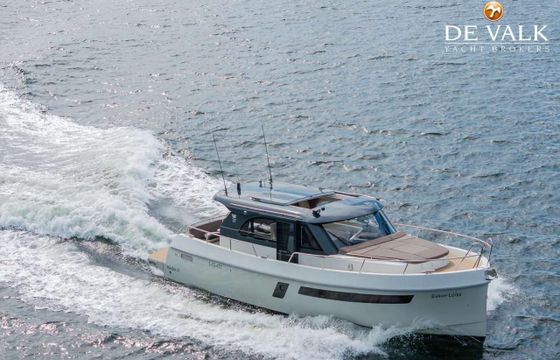 Maxima 37