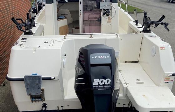 Quicksilver Activ 675 Pilothouse m/Mercury F200 hk V