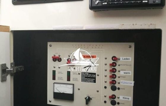 Maxum 2800 SCR