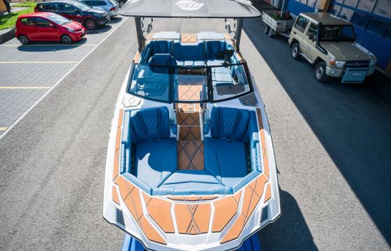 Malibu M230