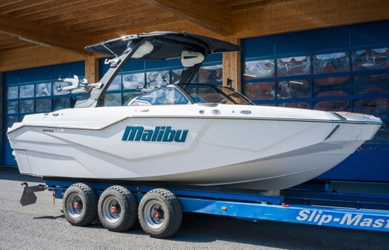 Malibu M230