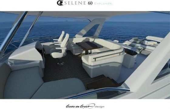 Selene 60' Explorer