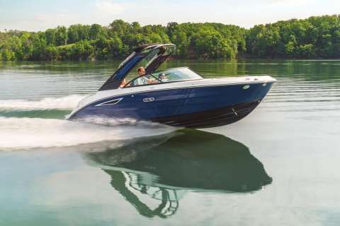 Sea Ray SDX250E OUTBOARD & Trailer (NE