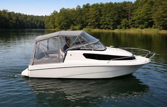 Aqua Royal 680 Cabin