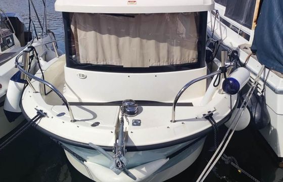 Quicksilver 605 Pilothouse