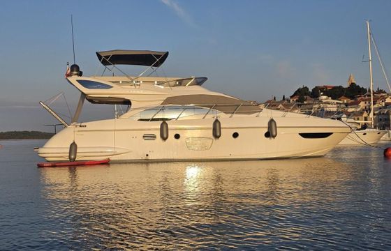 Azimut 47