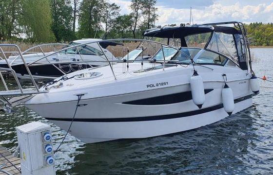 Four Winns V275