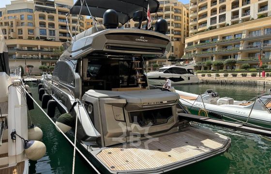 Cranchi E52