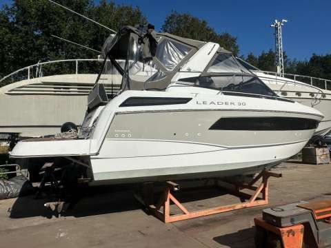 Wellcraft 28 T-TOP