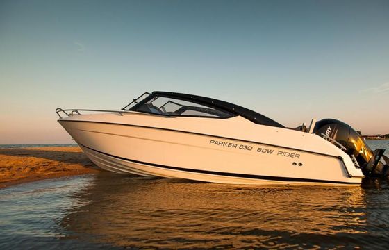 Parker 630 Bow Rider