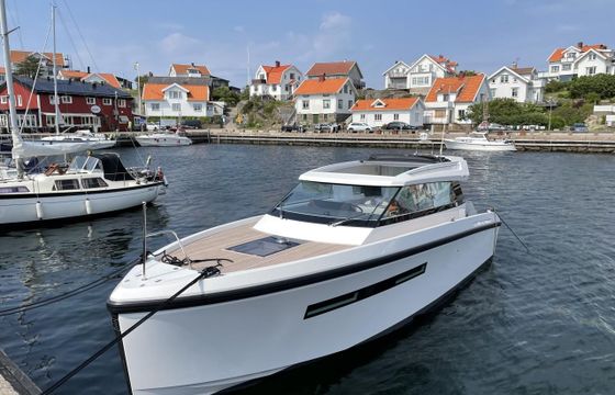 Delta Powerboats 33 CE