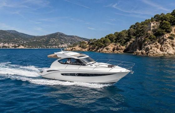 Galeon 325 HTS