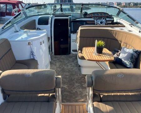Cobalt 360 Performance Cruiser