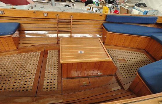 Custom Line Tuckerboot 7,40m