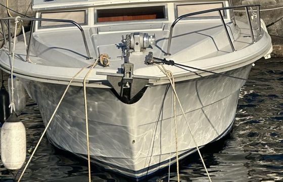 Fjord 32 cabin