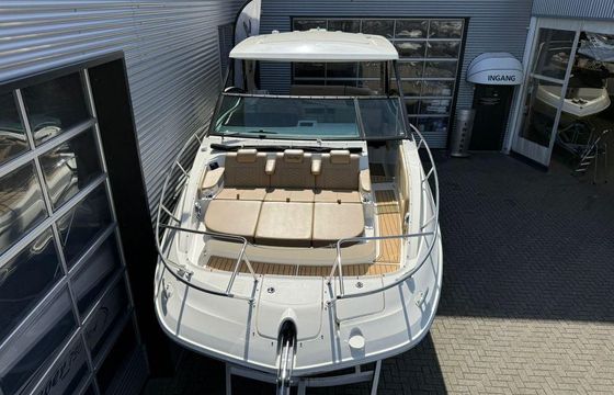 Sea Ray Sundancer 320