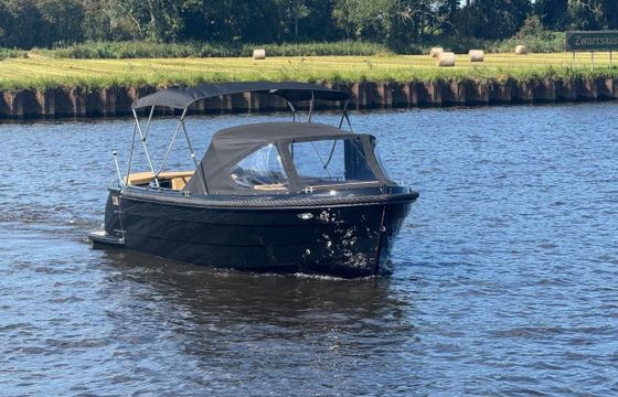 Topcraft 605 Tender