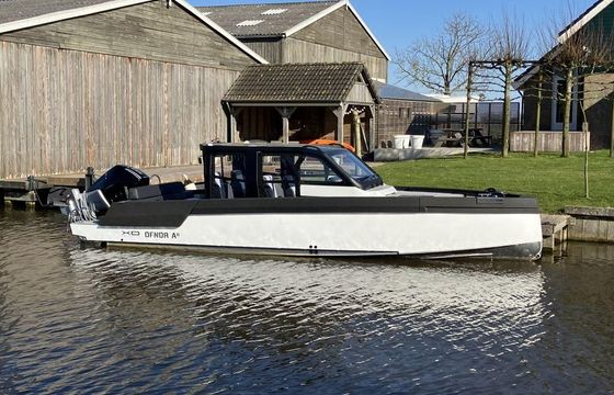 XO Boats DFNDR A8 DEMO 2025