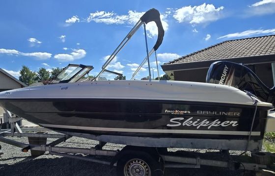 Bayliner Element e5