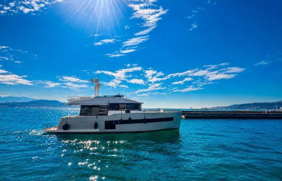 Sundeck 550