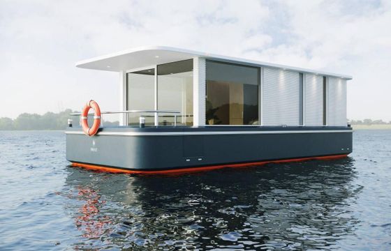 Houseboat MOAT Floating Hotel Room