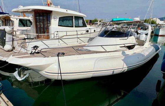 Nuova Jolly Prince 38 Sport Cabin