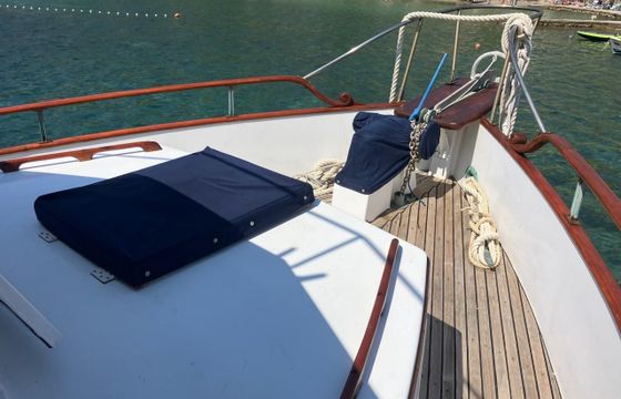 Grand Banks 42 classic