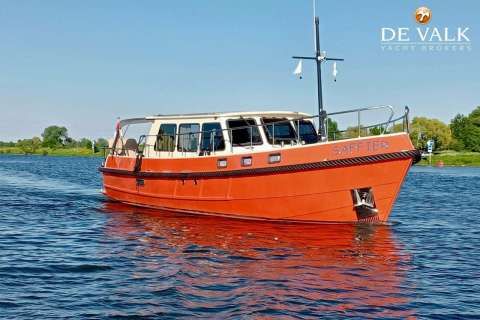 Long Island 33 Runabout