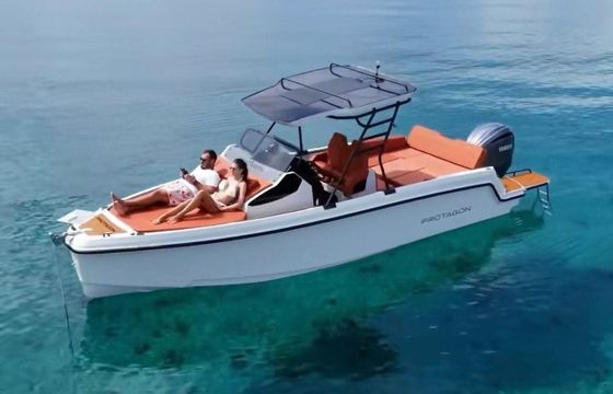 Protagon - PROTAGON 25 SUNDECK KABINENVS.