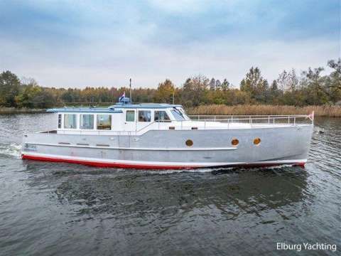 den Hoven Executive 18.50