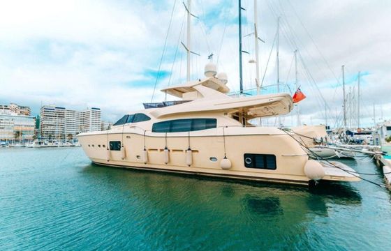 Ferretti Altura 840