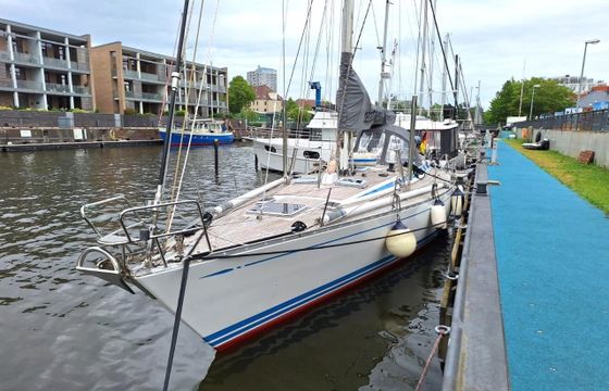 Nautors Swan 53