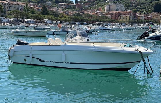 Jeanneau CapCamarat 625