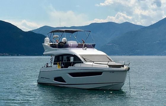 Sealine F 430