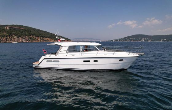 Saga 390