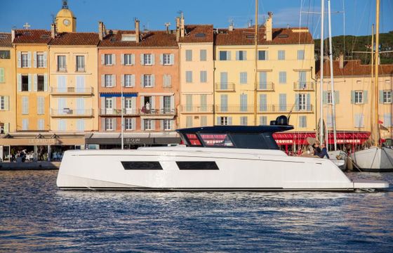 PARDO GT52