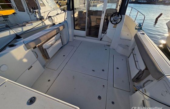 Quicksilver Arvor 810 Pilothouse