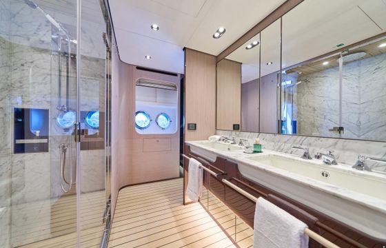 Azimut Grande 27 metri