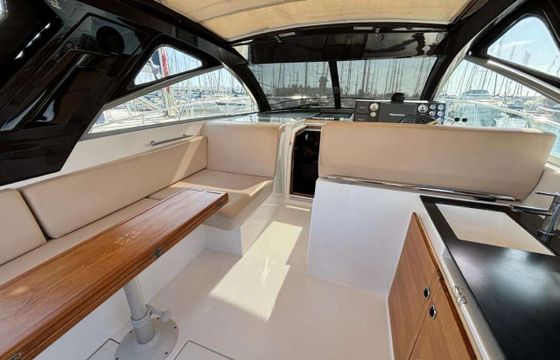 Sealine Sc 35