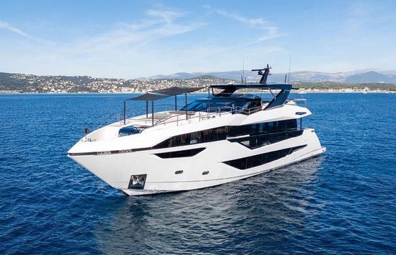 Sunseeker 100 Yacht