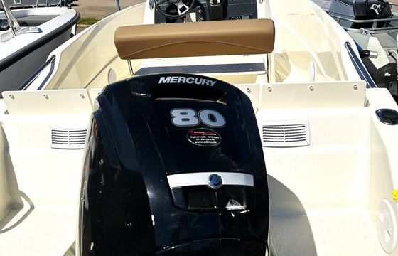 Quicksilver 505 Open – Næsten ny, kun 32,6 timer på