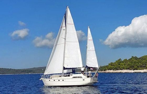 Ferretti Altura 424
