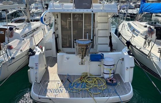Prestige 32